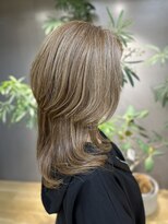 アパルトメント ジェシカ(l'appartement de Jessica)&nbsp;大人上品な極細ハイライトスタイル