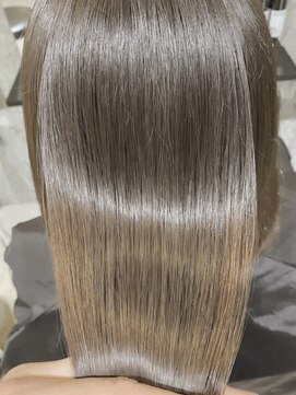 エヴァー(ever) ☆ever☆ insta@ever_hair_official[渋谷/原宿/渋谷駅/髪質改善]