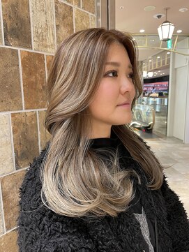 ピークアブー アヴェダ アトレ恵比寿(PEEK-A-BOO AVEDA) ハイライトグレージュくびレイヤー顔まわりレイヤー20代30代40代