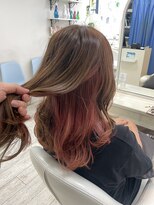 アルターシェリー(aL-ter che'rie)&nbsp;インナーカラーピンク/前髪/アンブレラカラー/こなれミディ新籾