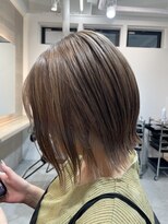 エリマ  茅ヶ崎(elima)&nbsp;肩上切りっぱなしボブミルクティーベージュカラー茅ヶ崎