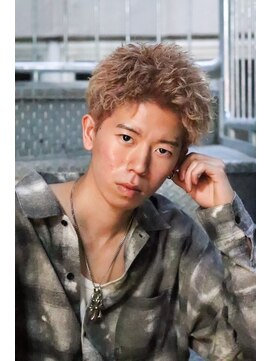 エデンバイトゥルークリエイション(EDEN by True Creation) 無造作スパイキーショート