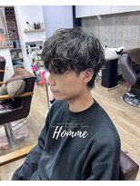 オムファミーユラグ(homme, famille raugh) シャドウパーマ