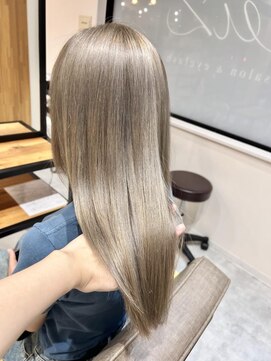 ライツ 富士店(ReiZ) 《ReiZ富士》ミルクティーベージュ