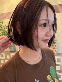 オイルストレートが大人気サロン！注目技術を沖縄では本店と支店で体験できます！ツヤ髪と柔らかい質感へ☆