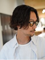 クオルヴィラ 立川北口(QOL villa) 大人男子波巻き無造作ミディアムセンターパート