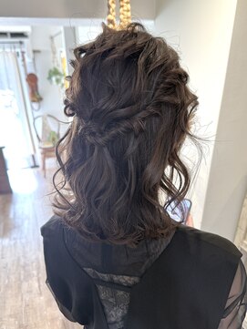 ハーフアップアレンジ