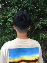 アクアマリン8810 ハチハチイチゼロ(AQUA MARINE 8810)&nbsp;波巻きツイストスパイラル/刈り上げセンターパート/北習志野