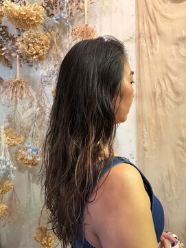 ブレイブ ヘアーアンドアイラッシュ(BRAVE hair & eyelash) ロングウェーブstyle