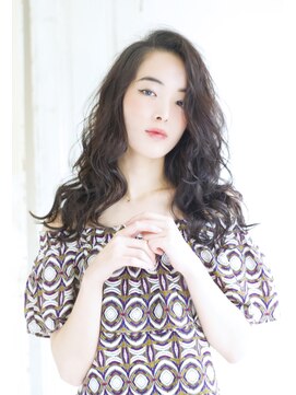 ロンド ルージュ 銀座店(Lond rouge) ナチュラルブラックで大人可愛いパーマ