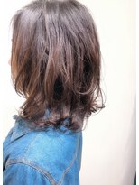 リアン(Lian) 【パーマスタイル】ミディアムロブのパーマスタイル