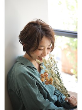 ヘアアンドスパ ルート(ROOT) 。