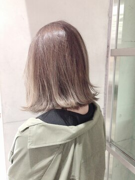 ブラウン(Brown) グレージュボブ