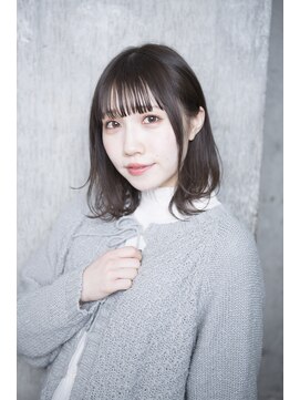 サロンドミルク 原宿(salon de MiLK) 【salon de MiLK 原宿】耳かけミディアムスタイリング