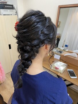 ロカット サロン(Roquat Salon) あみおろしアレンジ【ヘアセット　立川/立川南/立川/浴衣】