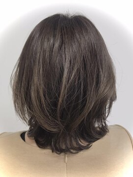 ロカ バイ ティアトロ ヘア サロン(ROCA by teatro hair salon) ROCA  by teatro hair salon　【ロカ】