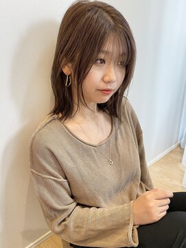 カルナ バイ エルモ(calna by ELMO) 【鎖骨ミディアム】大人かわいいマロンベージュ