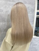 ルーブ トウキョウ(Loob. TOKYO)&nbsp;ミルキーホワイト【ケアブリーチ、池袋、インナーカラー】