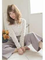 ナンバー デセオ 吉祥寺(N° deseo)&nbsp;濡れ髪　切りっぱなし　オリーブカラー　セミウェットウェーブ