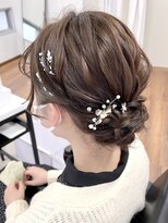 オウン(AUN)&nbsp;ゆるふわシニヨン