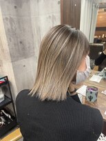 ラフ(LAFF) #バレイヤージュ#グレージュカラー#ボブウルフ#ココアベージュ