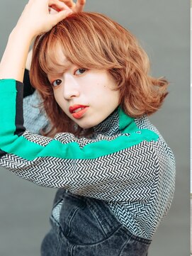 イーストハムヘッドショップ(EAST HAM head shop) 外ハネウェーブボブ/ピンクベージュ