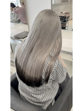 エイト 神戸三宮店(EIGHT) ホワイトグレー×裾カラー☆