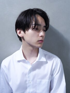 アルファ 新宿(alpha) フェザーパーマ/刈り上げセンターパート/サーフカール[新宿]