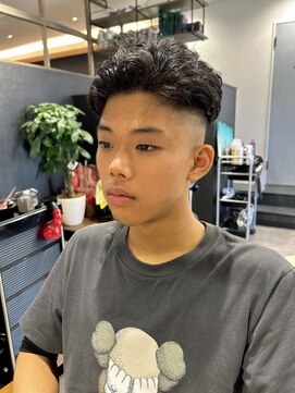 ノア(noah.) 宮城リョータ/パーマ/フェード風