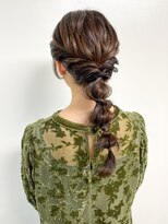 オアシス ガーデン 上野店(Oasis GaRDEN)&nbsp;編みおろしヘア