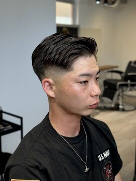 ヴィ 大宮(Vii) フェード/メンズ/大宮/ツイスパ/波巻きパーマ