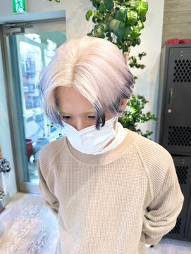 ヲタク 渋谷 代官山 恵比寿(wotaku.) メンズハイトーンセンター分けデザインカラー裾カラーホワイト