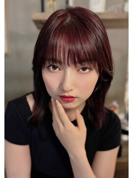 メゾンドムニ 恵比寿(Maison de MUNi) チェリーレッド暖色カラーボルドーワインレッド春カラー