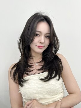 アマトウキョウ アユンチェ(AMA TOKYO×AYUNCHE) 韓国スタイル/ナチュラルくびれへア_くびれ巻き_レイヤーカット