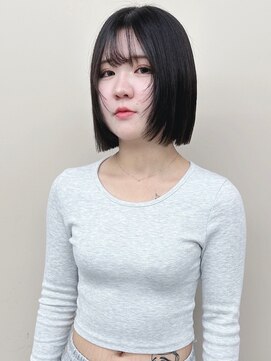 モリオ(morio) *姫カット軽めボブ小顔ボブ切りっぱなしボブぱっつんボブディ