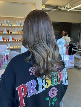 アチーブティルスマートサロン 豊川末広通店(achieve till Smart Salon) グラデーションカラー