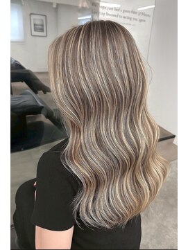 モアナ バイ ヘッドライト 大和店(Moana by HEADLIGHT) #ハイライト#外国人風#ミルクティーベージュ