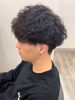 一鳳庵　【イオアン】&nbsp;波巻きツイストスパイラル　フェード　パーマ