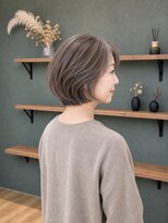 ハロー 池田店(Hollow) 【丸みショート/白髪ぼかし/脱白髪染め】石橋/池田/箕面