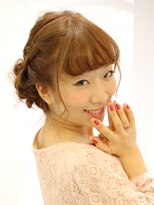 プラセル (placer) 多彩なシチュエーションにも似合うカワイイ編みこみヘア