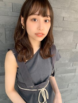 マリアバイアフロート(Maria by AFLOAT) 【山田】束感シースルーバングふんわりカールセミディ