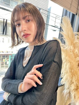 トルネード(TORNADO) 前髪あり切りっぱなしボブパーマ 極細ハイライト スプリングt211