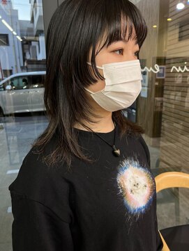 シンエノム(Shin enom) ステップカット/顔まわりレイヤー/ウルフヘア