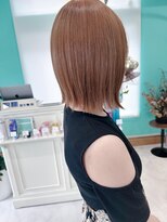 ユーフォリア(Euphoria.)&nbsp;ベージュカラー×ぱっつんボブ