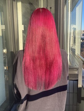 ザ オーダー(THE ORDER) ピンク 暖色 派手髪 ハイトーンカラー ブリーチ 名古屋