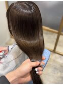 モカベージュ×髪質改善で柔らかな透明感