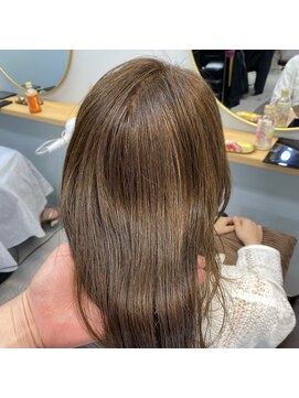 アオ 岡野 横浜(a-o) 明るめの白髪染め☆ベージュ