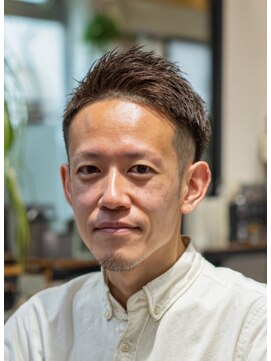 メンズ ルシードスタイル アウラ 松戸市五香(LUCIDO STYLE Aura) スパイキーベリーショート×チャコールグレーのアシンメトリー