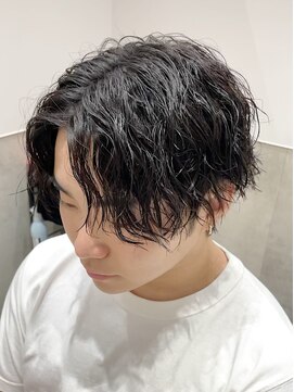 リ メイロ(Re.Meiro) 縦落ちスパイラル【メンズ/パーマ/眉毛/沖縄市/美里】