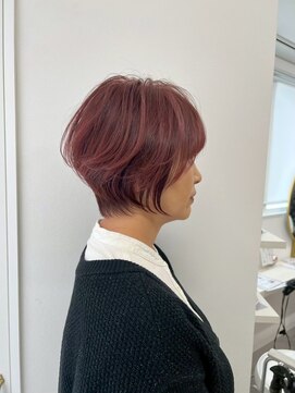 アルトル 池袋(altru) 白髪ぼかしピンクヘアで大人素敵に！